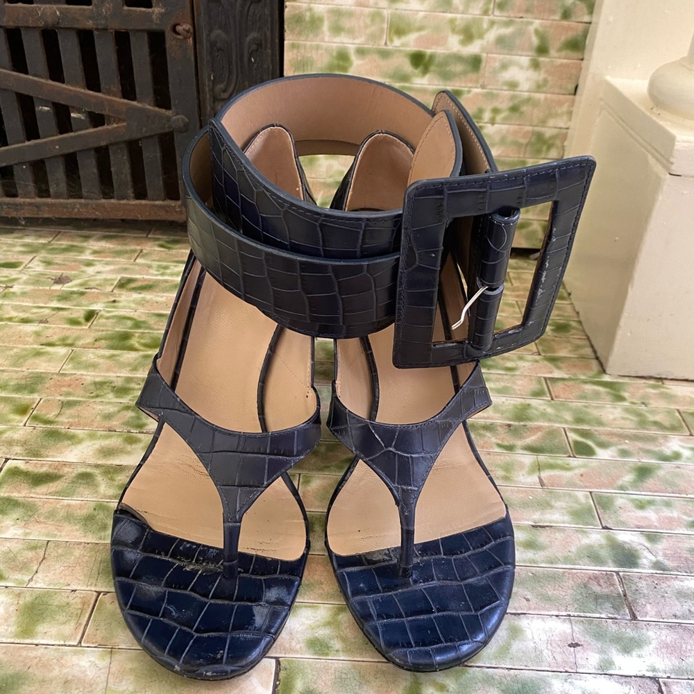 Maryam Nassir Zadeh Navy Serena thong heels with matching belt